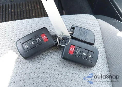 2018 Toyota Rav4 Xle from USA, damaged, VIN JTMRFREV1JJ196329